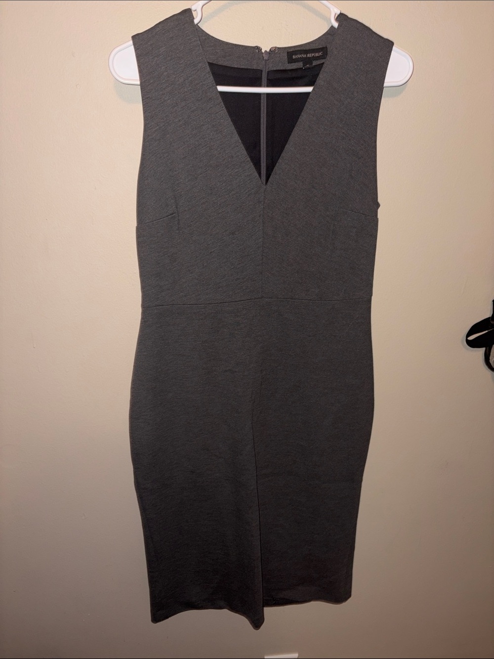 Banana Republic Charcoal V-Neck Sleeveless Sheath Dress